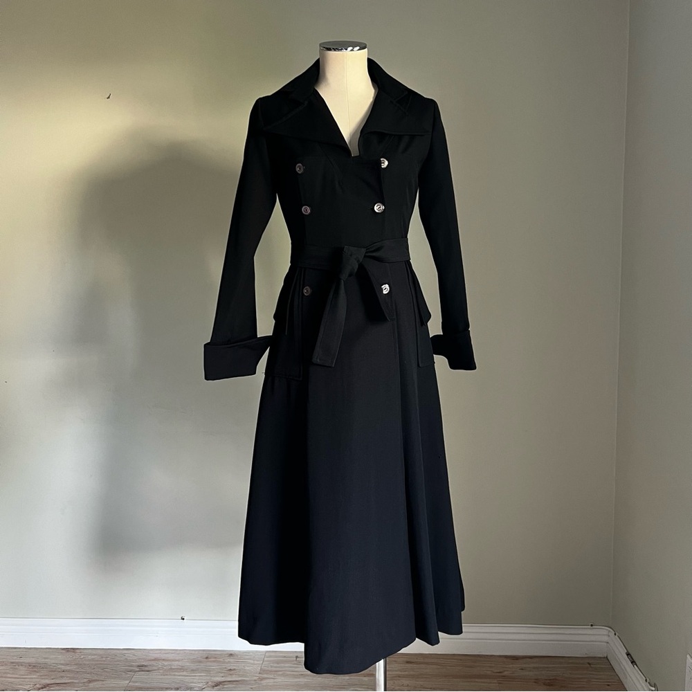 Vintage OSSIE CLARK Black Coat Women’s Sz UK 8 /US 4 Gothic Classic England 60’